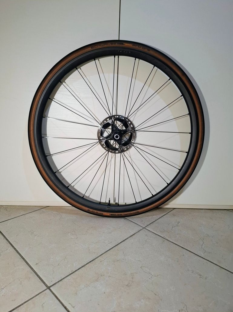 Used Fulcrum Speed 25 + Wheelset bike — image 3 of 5