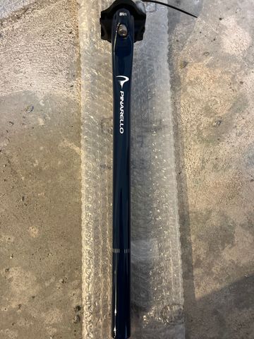 Tweedehands 2025 Dogma F12 Seatpost bike — afbeelding 3 van 3