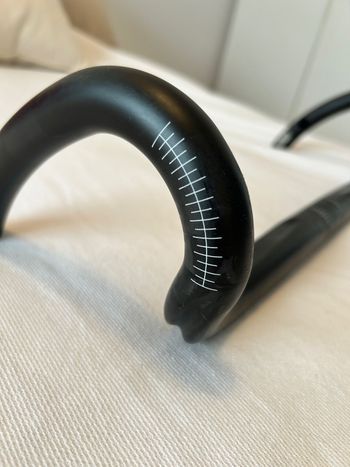 Easton, EC70 SL DI2 Carbon 31.8 Road Handlebar - black