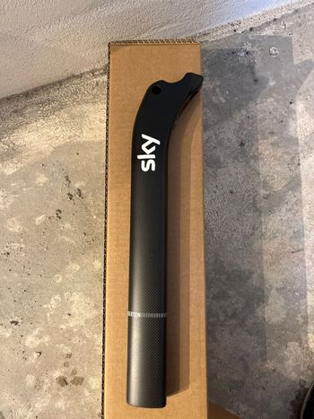Used 2022 Dogm F Seatpost bike