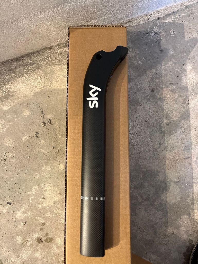 Used 2022 Dogm F Seatpost bike — image 1 of 3