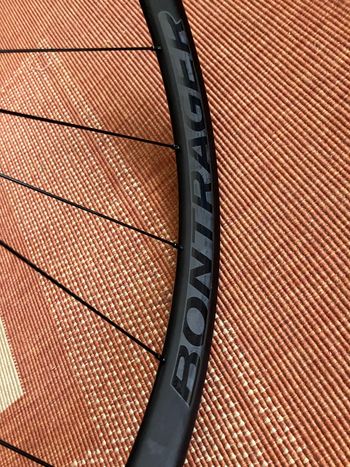 Used 2023 Paradigm Comp 25 TLR Disc Road Wheel 700c bike — image 2 of 7