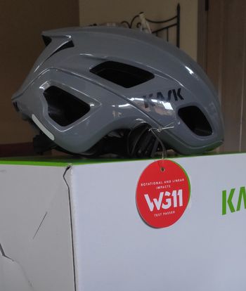 Kask, Mojito 3 Bloodstone