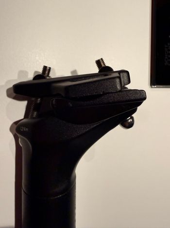 Used 2026 34,9mm X 450mm Seatpost bike — image 6 of 6