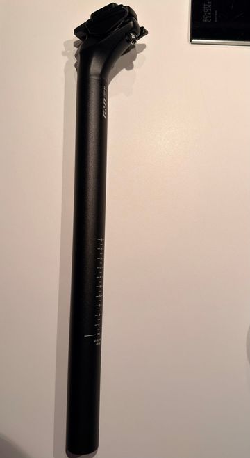 Used 2026 34, 9mm X 450mm Seatpost Saddles & Seatposts