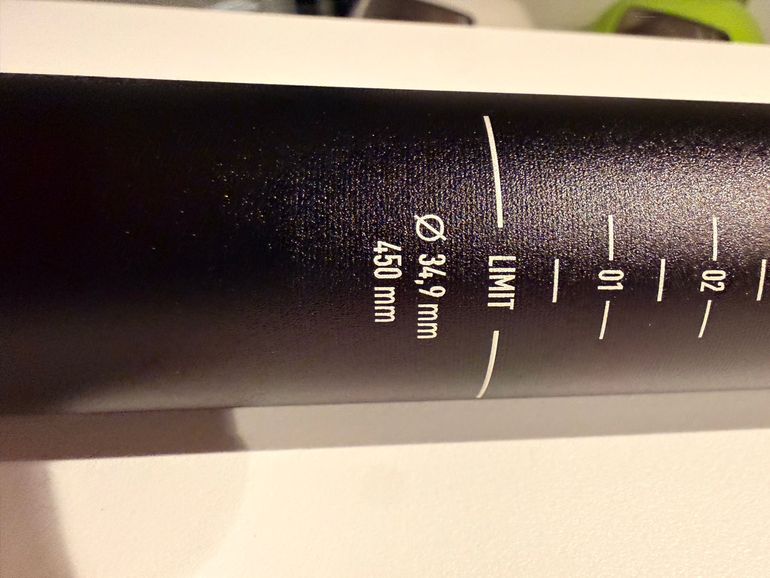 Used 2026 34,9mm X 450mm Seatpost bike — image 2 of 6