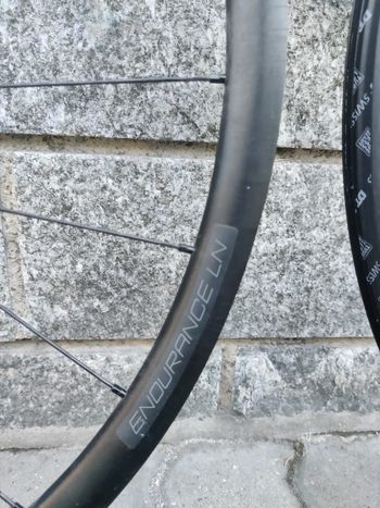 Used Dt Swiss Endurance LN 23 Wheelset bike — image 2 of 6