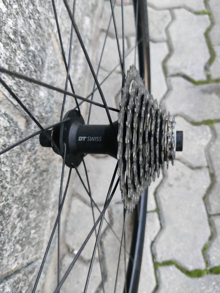 Used Dt Swiss Endurance LN 23 Wheelset bike — image 6 of 6