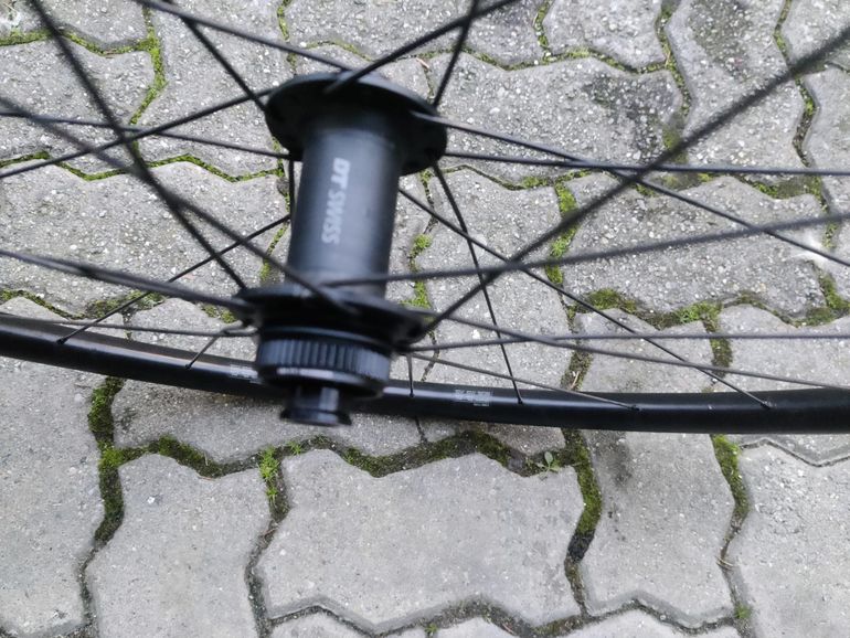 Used Dt Swiss Endurance LN 23 Wheelset bike — image 4 of 6