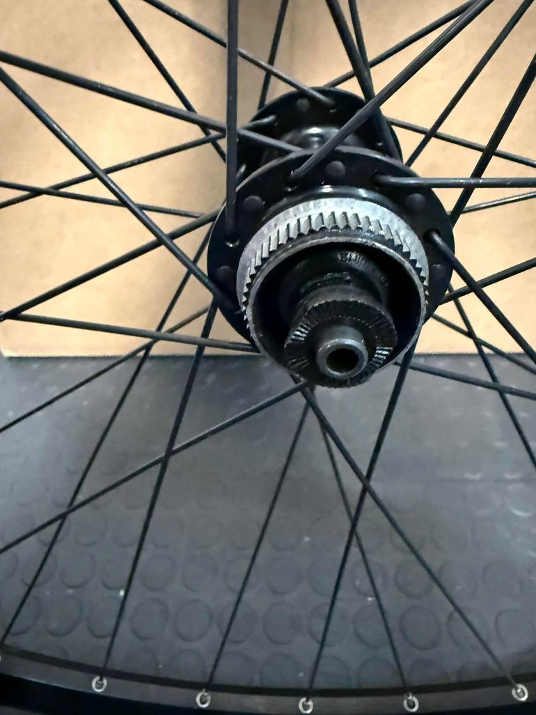 Used Mach1 250 DISC bike — image 3 of 7