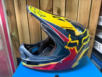 Used 2022 capacete Cycling Accessories