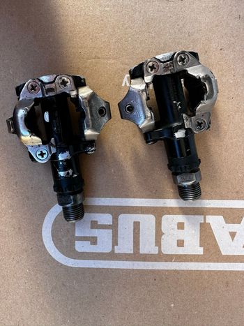Shimano, Pedals