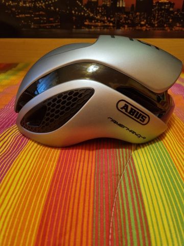 Used 2025 gamechanger bike — image 2 of 5