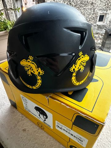 Used Grivel Salamander Helmet bike — image 2 of 3