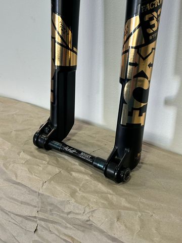 Brugt Fox 32 Step Cast Factory Kashima bike — billede 5 af 6