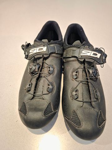 2024 Genius 10 maat 46 Cycling Shoes de segunda mano