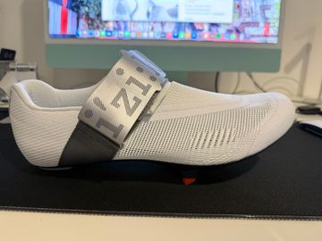 2025 Transiro Hydra Aeroweave Carbon Cycling Shoes usato
