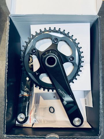Sram Force-1 GXP Kurbel 42Z 172, 5mm Sync 11-/10-fach 2022 Drivetrain & Pedals usato
