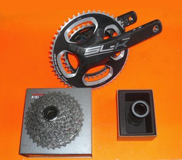 Fsa SL-K 386 Carbon Crankset Drivetrain & Pedals usato