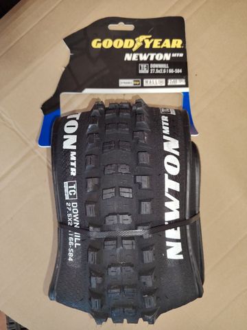 Used Goodyear MTB Copertone 27, 5x2, 60 Tyres & Tubes