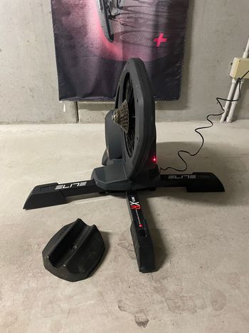 Used 2022 Direto XR Smart Trainer bike — image 2 of 6