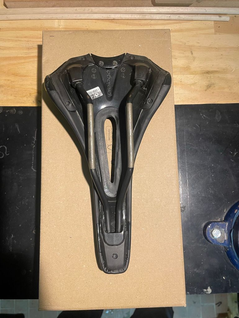 Used 2022 Sella bike — image 2 of 3