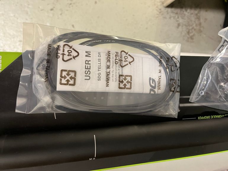 Used Sdg Tellis Dropper Post 2025 bike — image 5 of 10