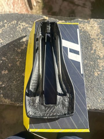 Tweedehands 2024 Stage G2 Saddle bike — afbeelding 2 van 3