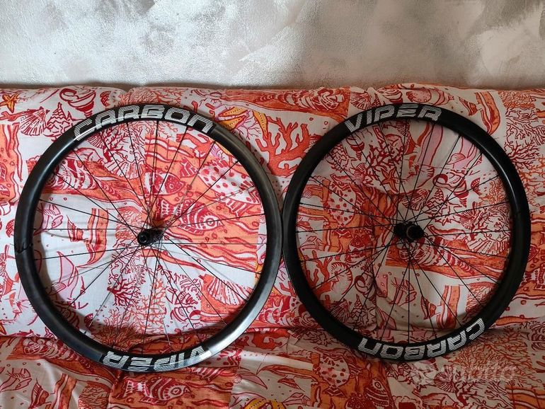 Used 2025 Viper Carbon Wheelset bike — image 1 of 8