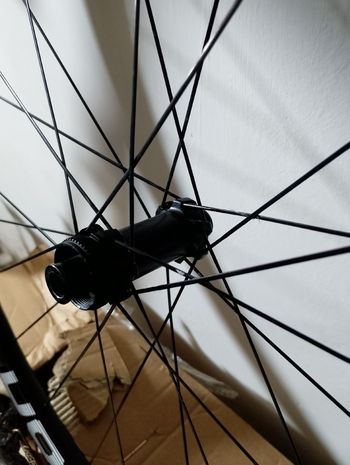 Used 2025 Viper Carbon Wheelset bike — image 4 of 8