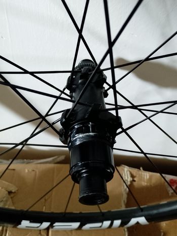 Used 2025 Viper Carbon Wheelset bike — image 8 of 8