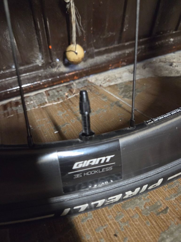 Used Giant SLR 2 36 Disc WheelSystem bike — image 11 of 11