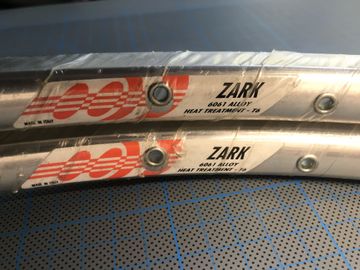 Używany Campagnolo Zark 26" 32-Loch 1992 Wheels