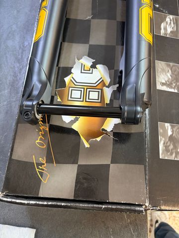Used Öhlins RXF36 m.3 Air TTX18 29"/44/170 bike — image 3 of 4