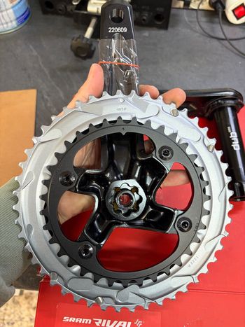 Used 2025 Rival 48/35 12-speed bike — image 2 of 3