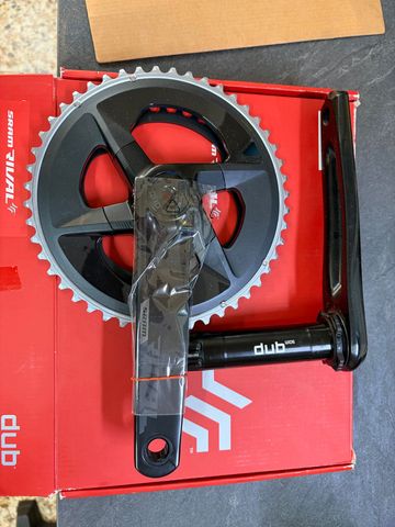 2025 Rival 48/35 12-speed Drivetrain & Pedals usato