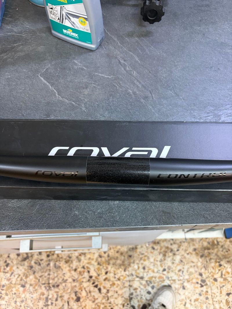 Used 2025 Control SL Bar Cockpit