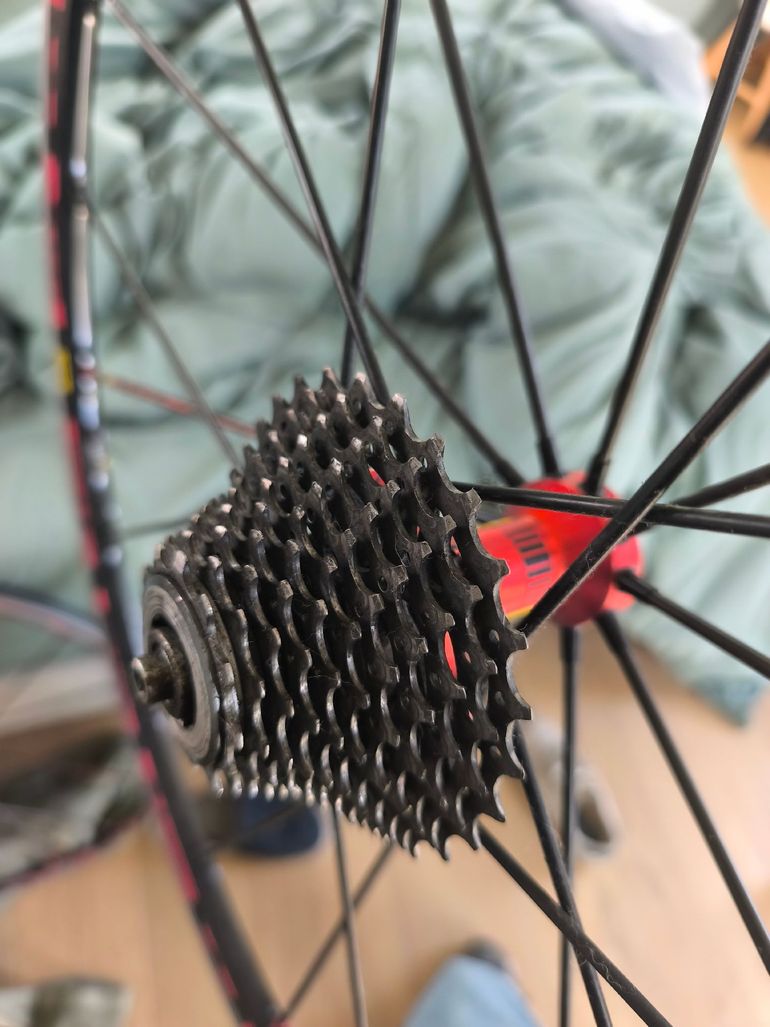 Used Mavic Aluminium Rim with Carbon Spokes bike — image 3 of 6