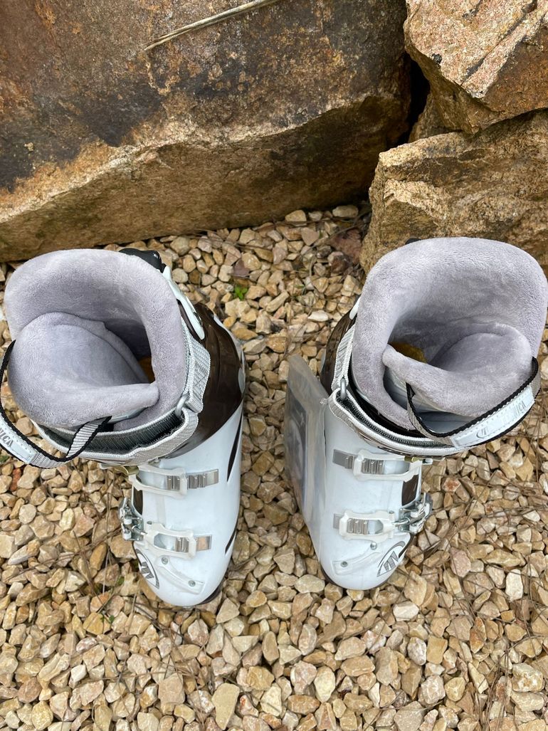 Used Tecnica PHNX 23.5 Ski Boots bike — image 9 of 11