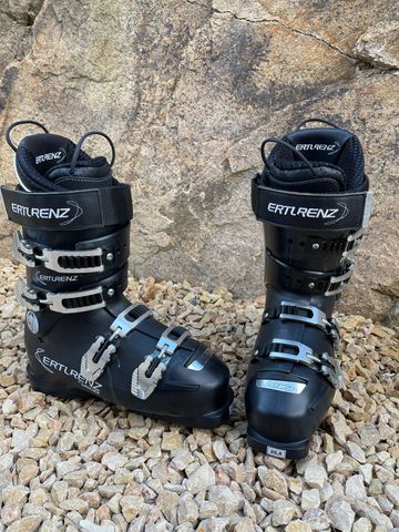 Lange RS 130 Wide Dual Core 25-25.5 296 mm Skiing & Skitouring d'occasion