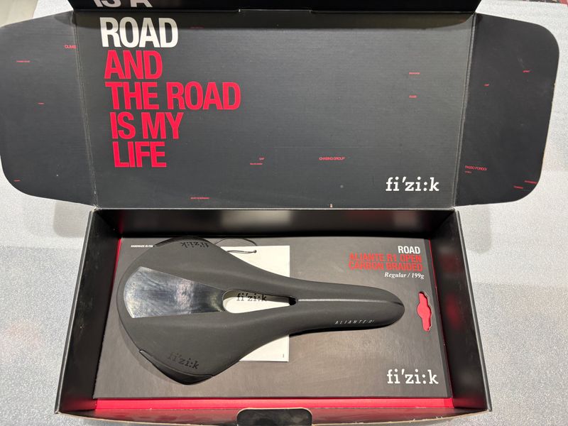 Used Fizik Aliante R1 Open Saddles & Seatposts