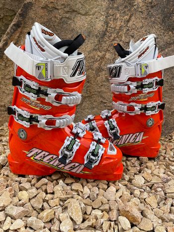 Used 2012 Diablo Inferno 130 Ski Boots bike — image 2 of 11