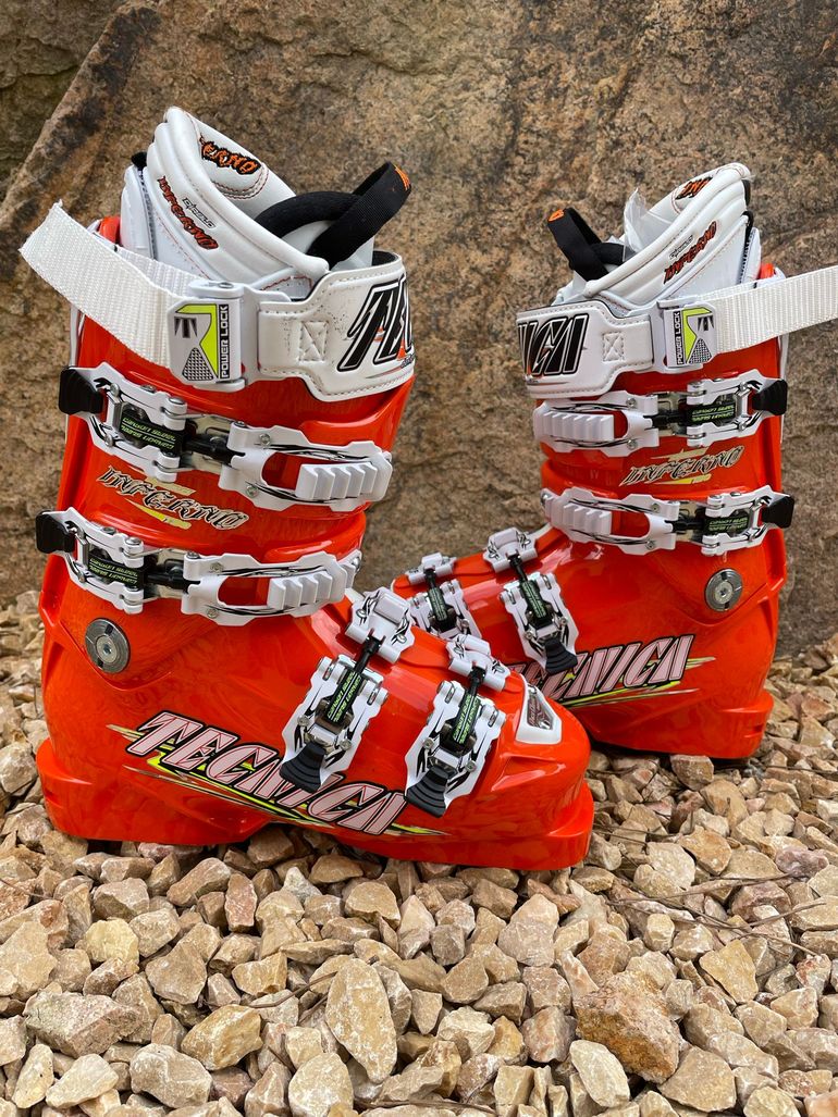 Used 2012 Diablo Inferno 130 Ski Boots bike — image 2 of 11