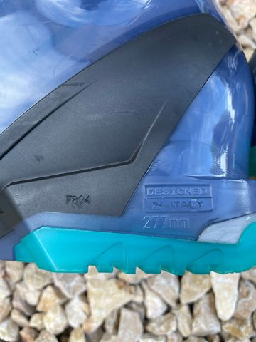 Used Head Adapt Edge 90 Ski Boots 22.5 bike — image 7 of 8