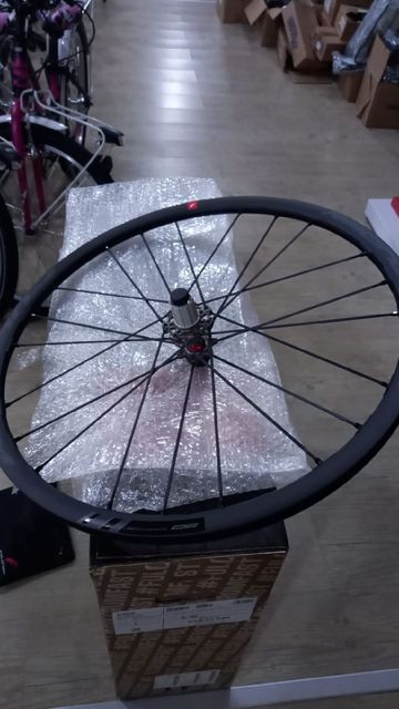 Käytetty Fulcrum Racing Zero DB Wheelset bike — kuva 4 / 5