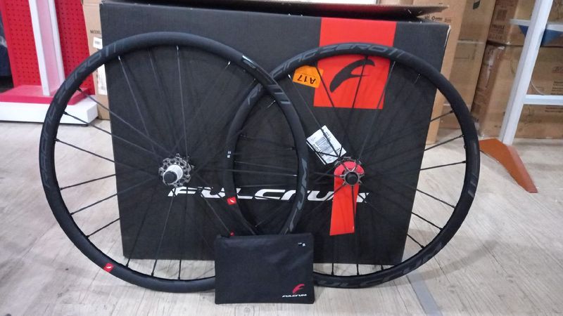 Fulcrum Racing Zero DB Wheelset Wheels d'occasion
