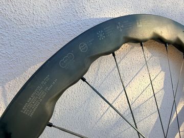 Used 2025 Sharq 700c Wheelset bike — image 2 of 4