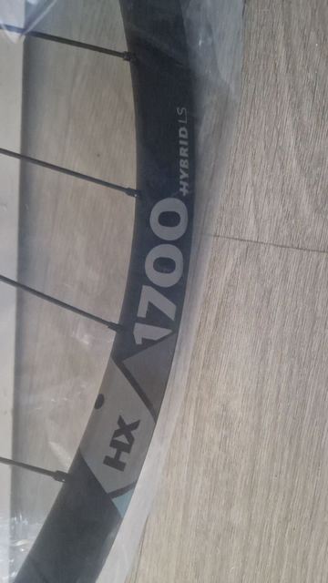 Used Dt Swiss XG1700 Rear Wheel bike — image 4 of 5