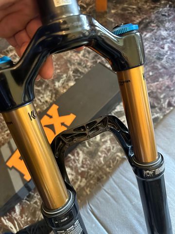 Used Fox 34 Factory Fork 2021 bike — image 6 of 12