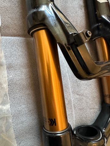 Used Fox 34 Factory Fork 2021 bike — image 3 of 12